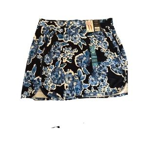 Jones NY Signature Womens Skort